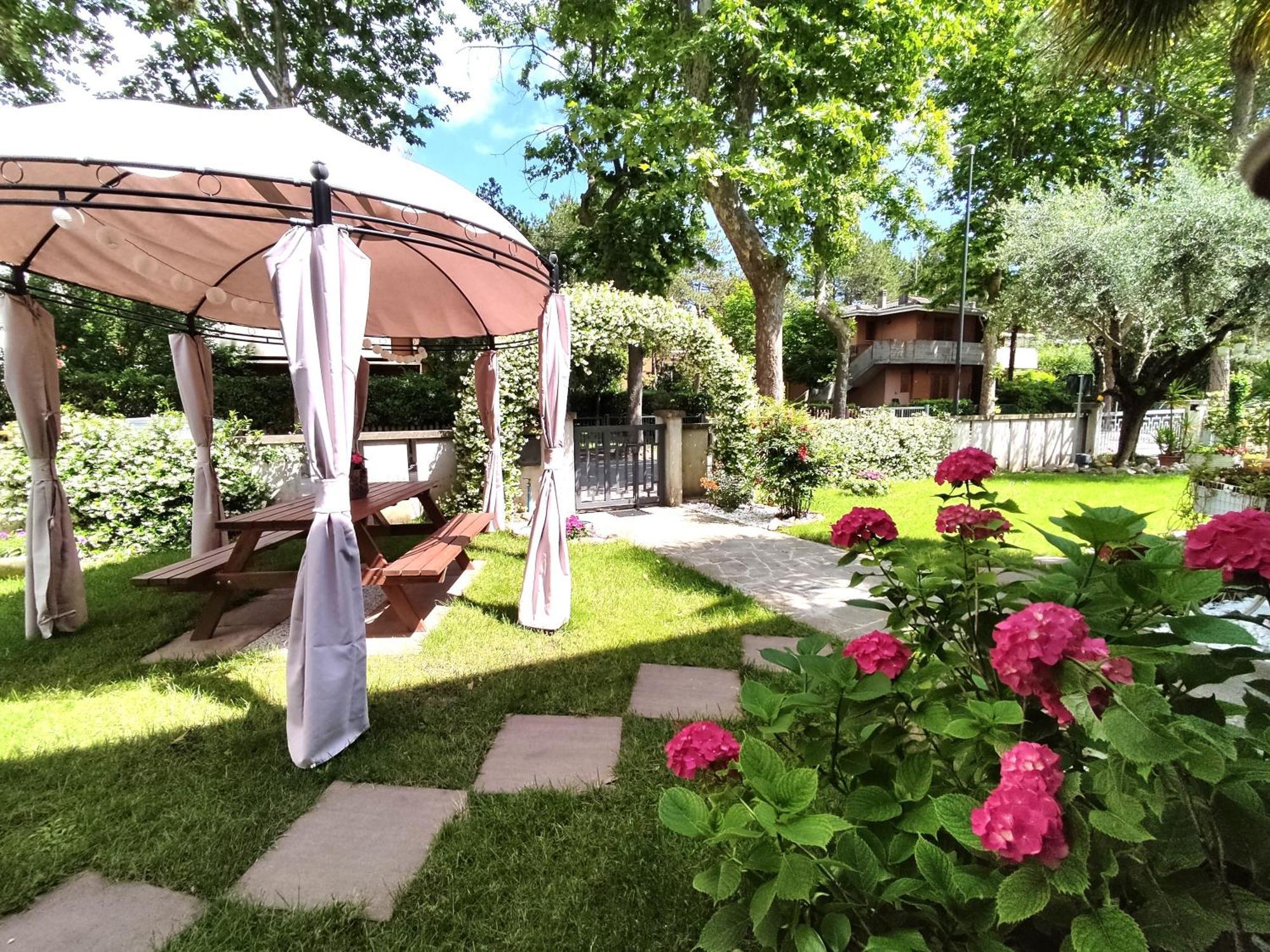 Green Holiday Villa Bibione Exterior foto